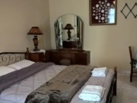 Patriko Village Home Hotels in Pissouri