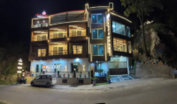 힐크레스트 밸리 라니켓