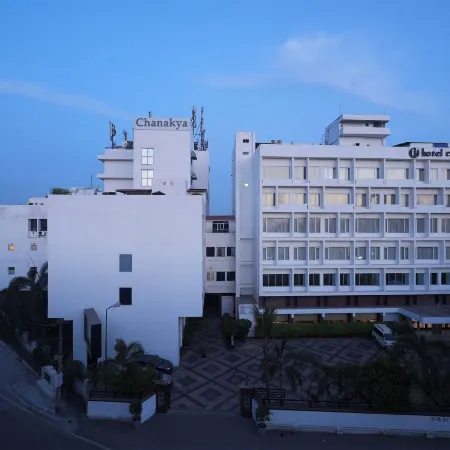 Hotel Chanakya