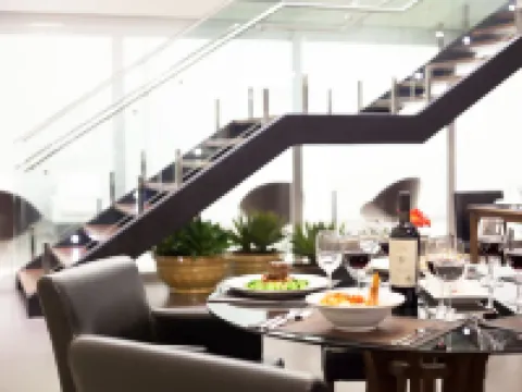 Delmond Hotel โรงแรมในกียาบา