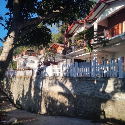 Glen Rock Ella Hotels in 