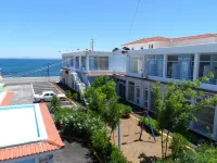 Seafront Studios and Apartments - View biển