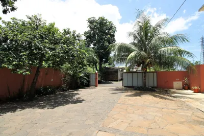 Sweet Guest House Отели в г. 