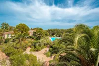 Résidence Pierre & Vacances Le Hameau de la Pinède - en bord de mer