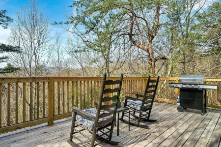 Gnoming Around Отели в г. Севи