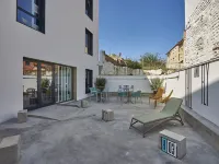 Hostelfly Hotels in Madrid