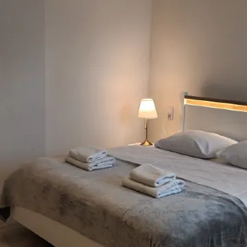 Cracow Central Aparthotel Отели рядом с достопримечательностью «Казимеж»