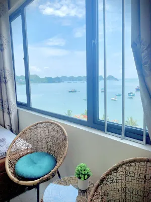 Cat Ba Gem Cruise - House Boats
