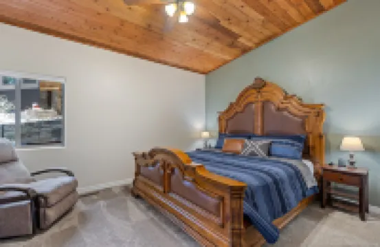 Spacious A-Frame Pines Cabin 12 Beds Loft Game Room