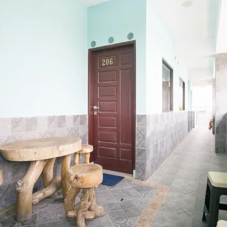RedDoorz Near Mikie Holiday Funland Berastagi