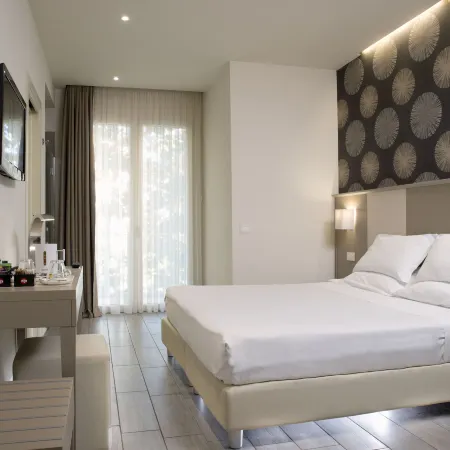 L'Hotel