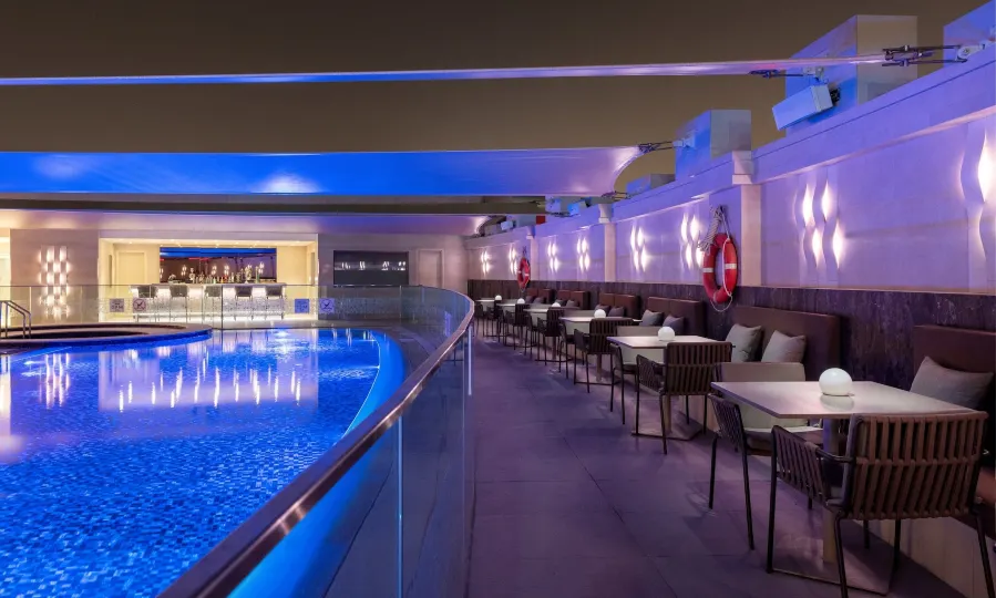 Crowne Plaza Doha - the Business Park