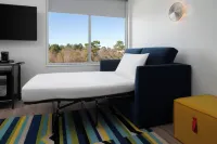 Aloft Shenandoah Woodlands Area Hotels in Shenandoah