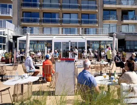 Coastal Comfort with Garage