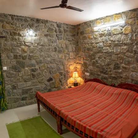 Bamboo Banks Farm & Guest House