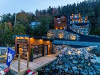 Seacliff- Luxury Halifax Waterfront Paradise -Pool, Hot Tub, Wharf & Boathouse - 民宿