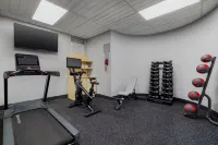 Spark by Hilton Artesia - Gym