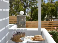 Ammos Luxury Rooms & Home Hotels in Naoussa