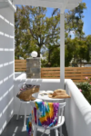 Ammos Luxury Rooms & Home