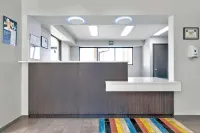 스튜디오 6 와코 다운타운 베일러