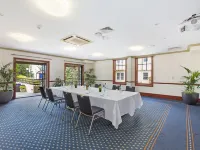 Coogee Bay Hotel Hotels in Coogee