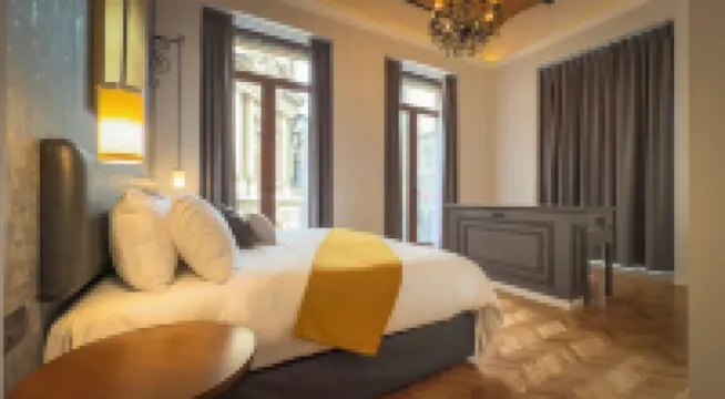 Hotel Bellas Artes Hotels near Memory and Tolerance Museum