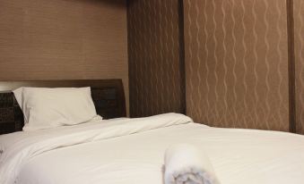 Chic and Cozy 2Br Apartment at Pinewood Jatinangor Near Jatos