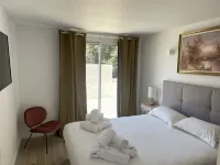 Bella Vista Hôtel, Suites & Maisons Hotels in Porticcio