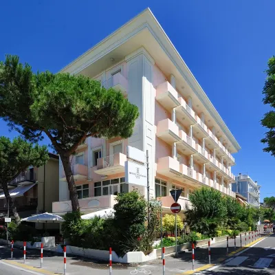 โรงแรมทิฟฟานี โรงแรมใกล้สนาม Rimini Stadium