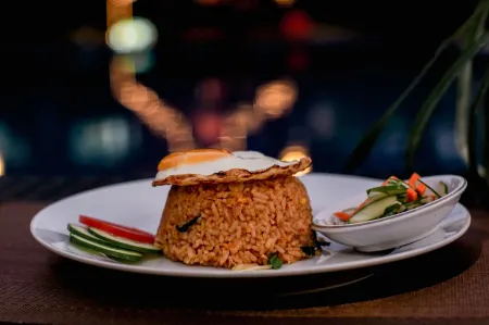 The White Bay Lombok Отели рядом с достопримечательностью «Pantai Selong Belanak»