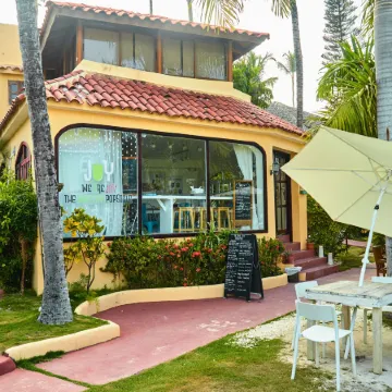 Las Terrazas Condo Punta Cana Beach - Los Corales Village