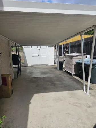 NEW, near trolley. charming 1-bedroom home in Fletcher hills, La Mesa. Отели рядом с достопримечательностью «Dr J's Elegant Reflections Med Spa»