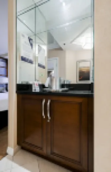 StripViewSuites at Signature