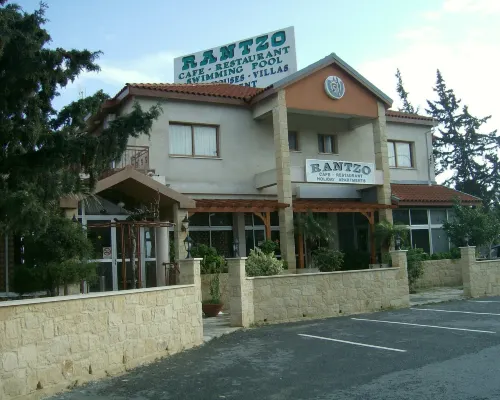 Rantzo Holiday Apartments Hotels in Pissouri