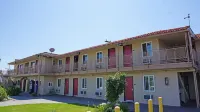 Budget Inn - 2 estrellas