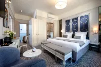 Amber Design Residence - 4-Star