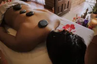 公館畫廊與華麗精品民宿 - SPA