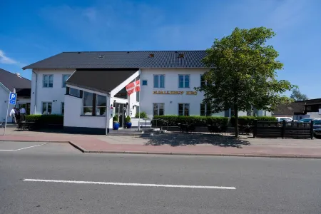 Hotel Hjallerup Kro Отели в г. Tylstrup