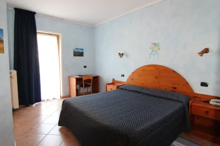 Albergo Edelweiss - LareSpa Отели в г. Кродо