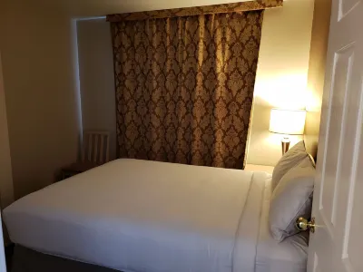 Shemron Suites Hotel