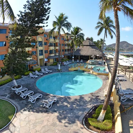 Hotel Marina Puerto Dorado - Todo Incluido
