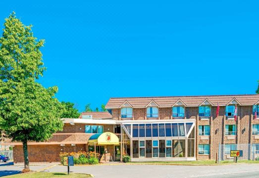 슈퍼 8 바이 윈덤 토론토 이스트 ON