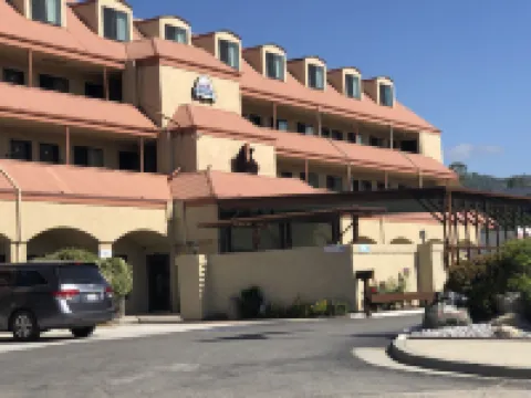 Yosemite Sierra Inn Hotels in Oakhurst