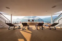 Scarlet Pearl Cruises - Wonder on Lan Ha Bay Hotels in Ha Long