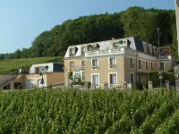 Voirin Valérie Hotels in Etoges