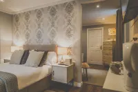 Antique House B&B Hotels in Колрейн
