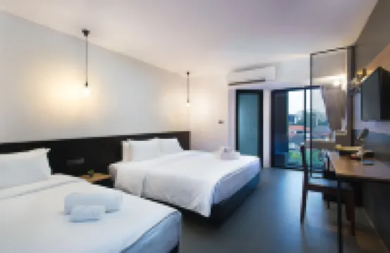 โรงแรม 9.5