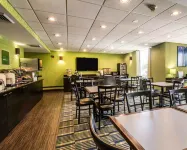 Comfort Inn & Suites Lantana - West Palm Beach South Hotels in Boynton Beach