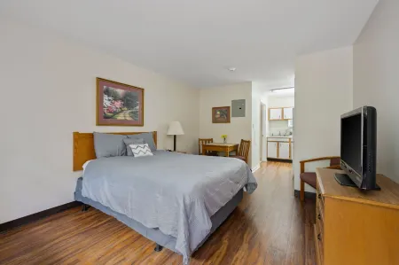 Affordable Suites Conover / Hickory