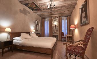 Hotel d'Allèves
